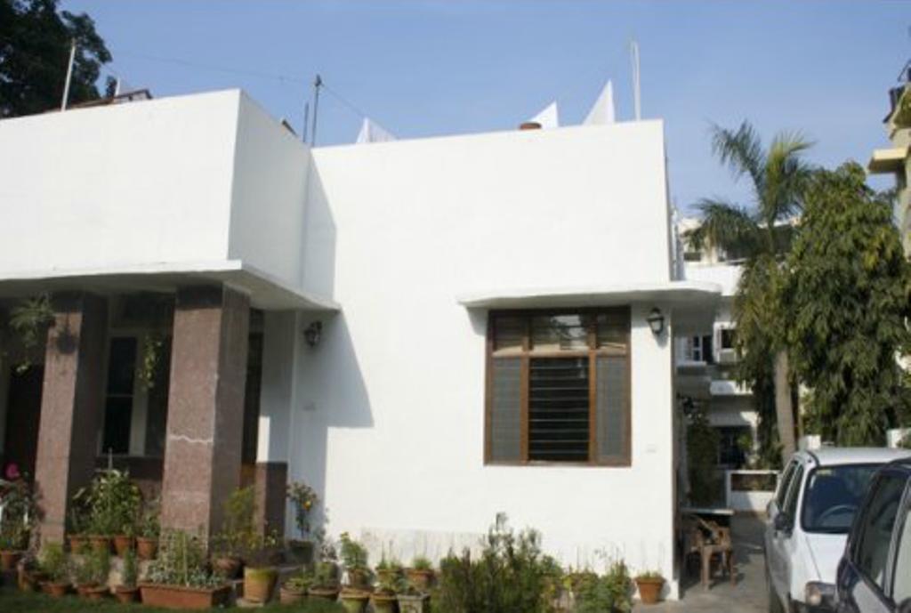 Eleven Bed & Breakfast Nowe Delhi Zewnętrze zdjęcie